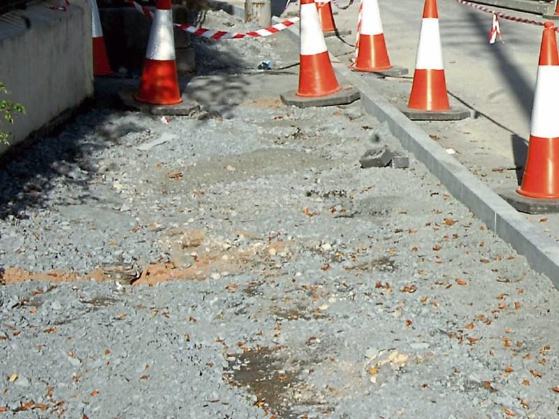 The damaged footpath in Abbeyleix will be fixed in the coming weeks
