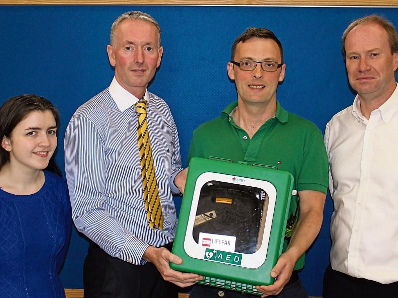 Defibrillator