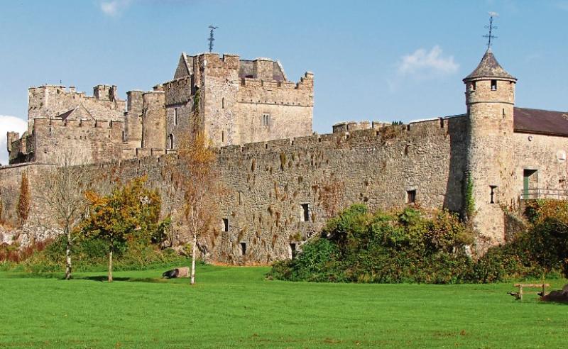 Iconic Tipperary castle to feature on RTE2 in first of a series of recorded music sessions
