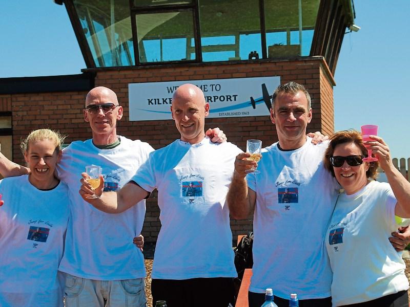 Clonmel family go skydiving in memory of Linda Condon