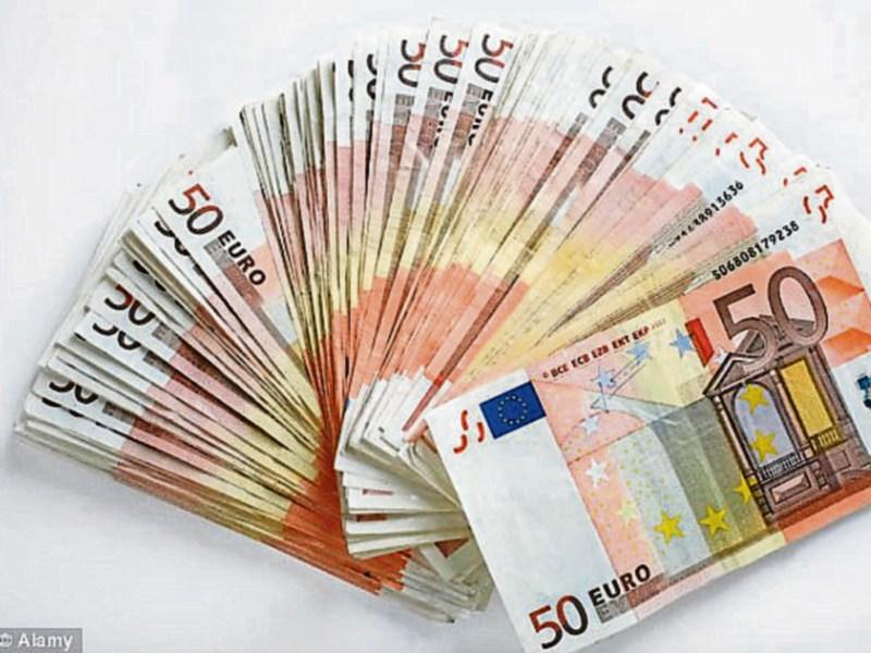 Tipperary syndicate win €250,000 in Lotto with ticket bought in Kilkenny!