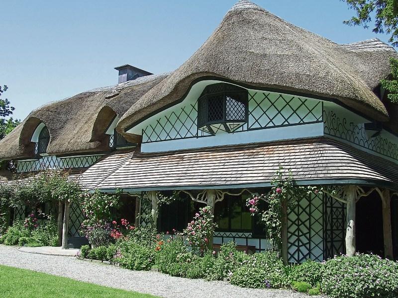 Swiss Cottage