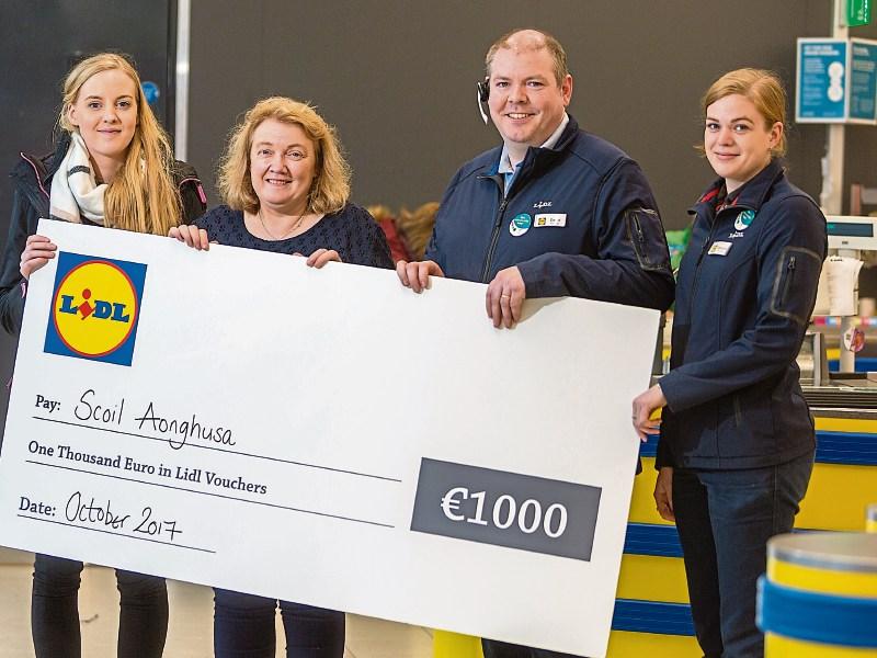 Lidl donates €1,000 to Scoil Aonghusa, Cashel 