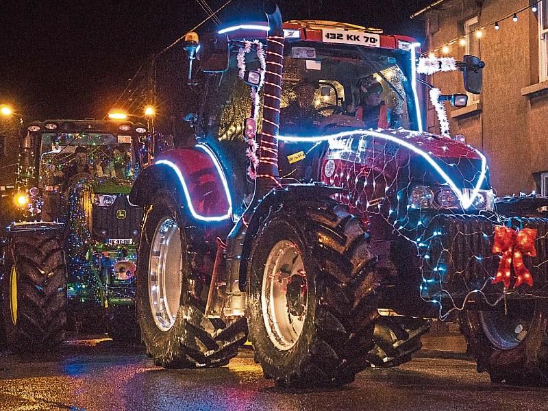 Carrick-on-Suir gears up for its biggest ever Christmas Tractors Parade 