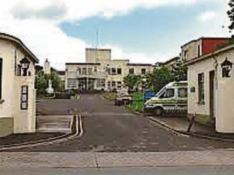 Breaking: Nenagh Hospital work stops after HSE asks construction company to leave site