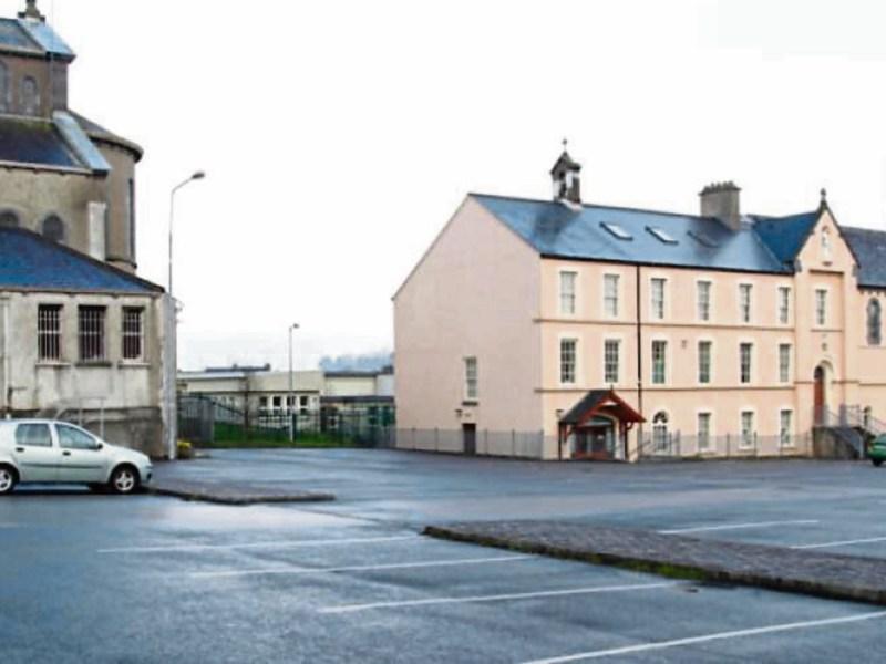 Free Saturday parking in Carrick-on-Suir car parks for December 
