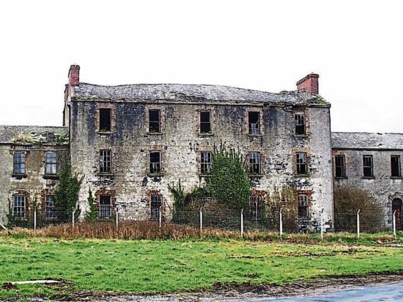 Nenagh's military barracks looks set to be sold by Department of Defence