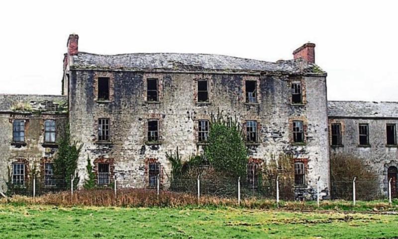 Tipperary County Council has chance to 'do something brilliant with military barracks'
