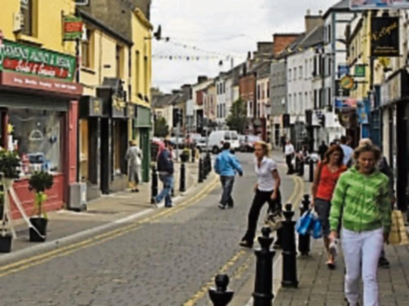 Tipperary business: retailers in Nenagh council area  got &euro;7,000 Christmas initiative funding