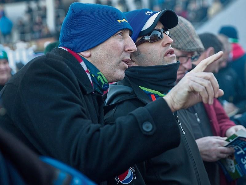 Coursing fan walks from Dundalk to Clonmel for national meeting in charity fundraiser