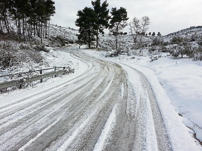 There have been heavy falls of snow in Tipperary