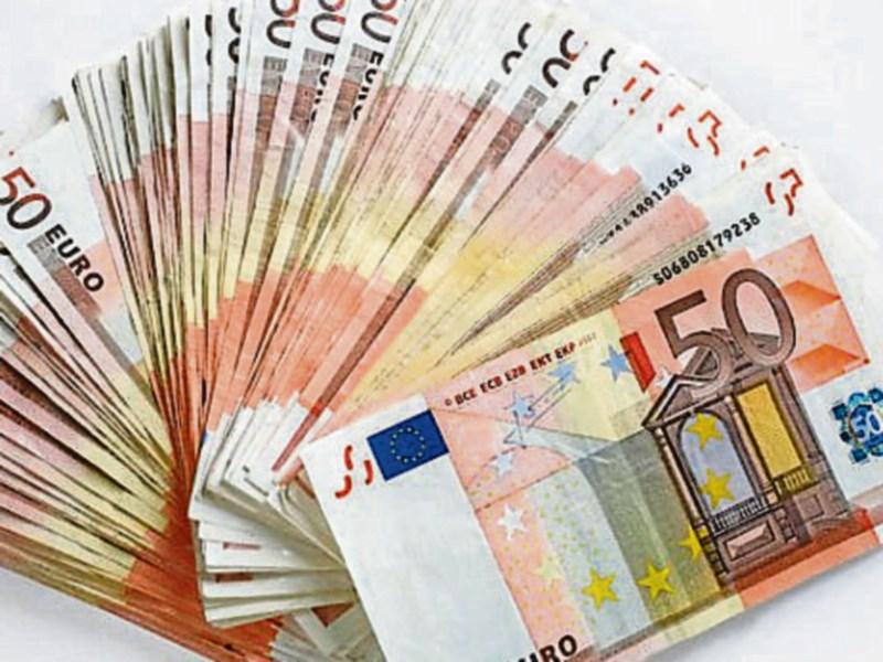 Tipperary courts: two who cashed fake €50 notes 'succumbed to temptation'
