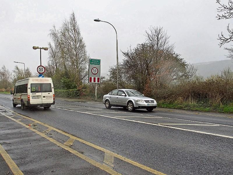 Traffic on the Clonmel Road in Carrick-on-Suir with the 50km speed zone in the background. 