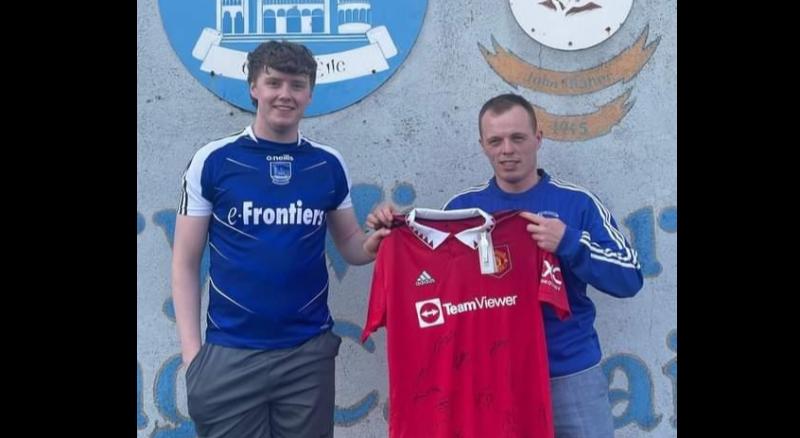 WOW: Thurles Sarsfields obtain signed Manchester United jersey for Jersey4life fundraiser