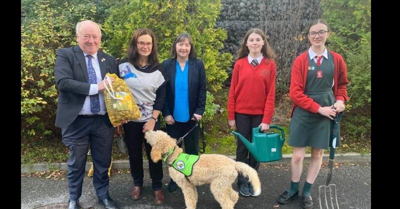 Clonmel TY students receive a welcome gift