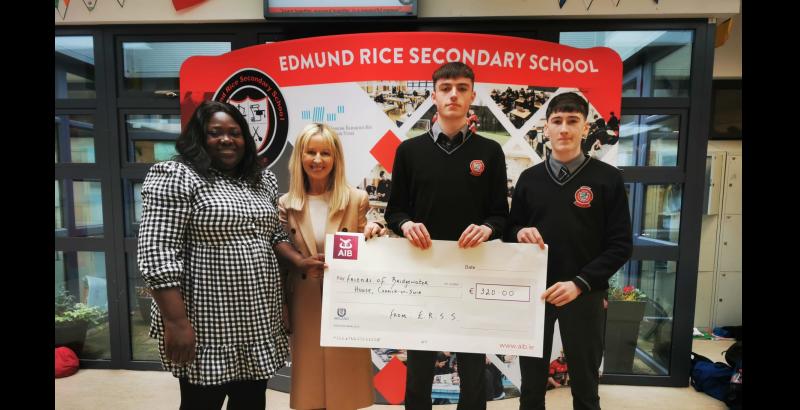 Carrick-on-Suir students donate funds to group helping town's refugees and asylum seekers 