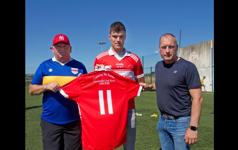 Carrick-on-Suir GAA club retires its number 11 jersey in memory of Dillon Quirke 