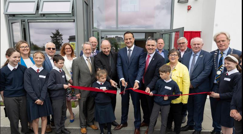 Taoiseach visits Clonmel Garda Station, Boston Scientific and opens Cahir school during trip to Tipp 