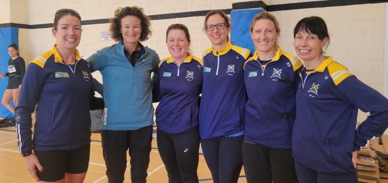 Tipperary athletes meet up with legend Sonia at Cobh 10 Miler