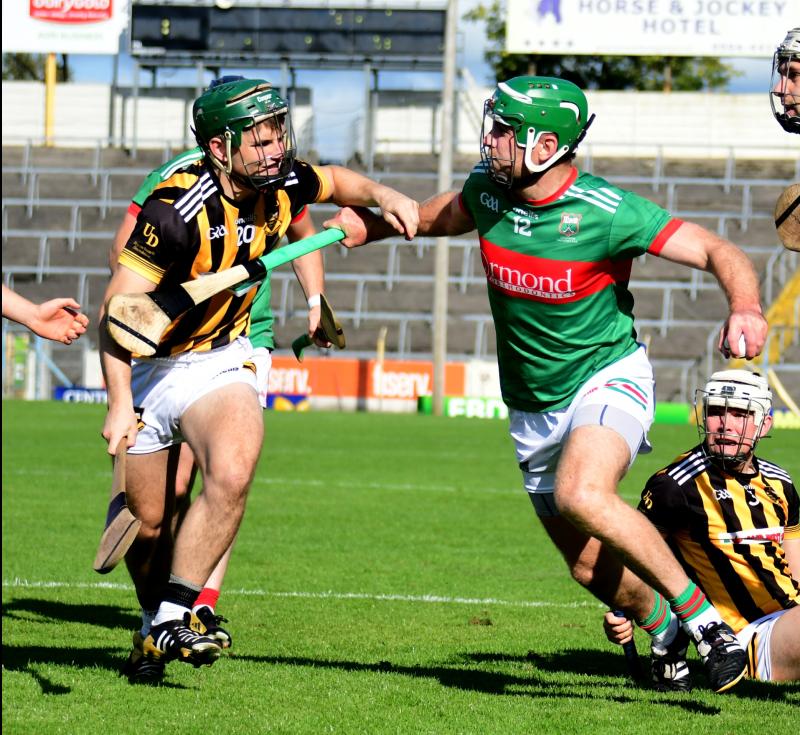 Sarsfields enhance their status as Tipperary favourites in dismissing Borris-Ileigh 