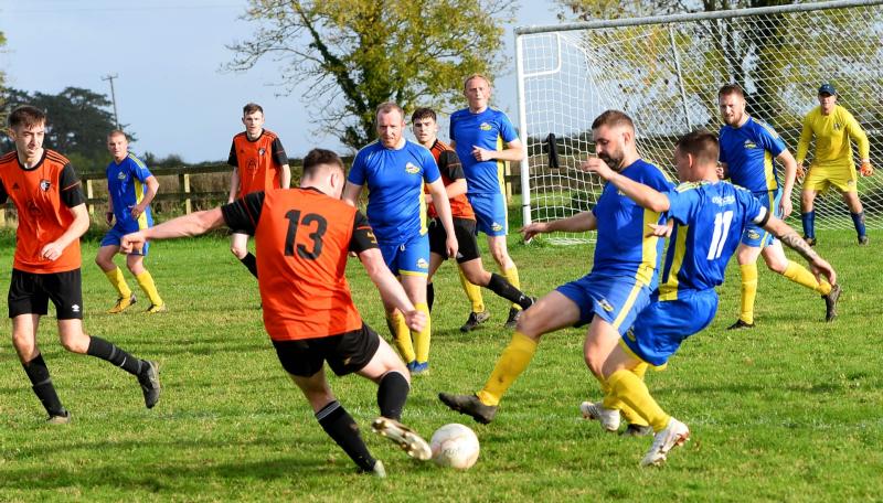 Thurles side Peake Villa win away in Clonmel in Tipperary Premier League