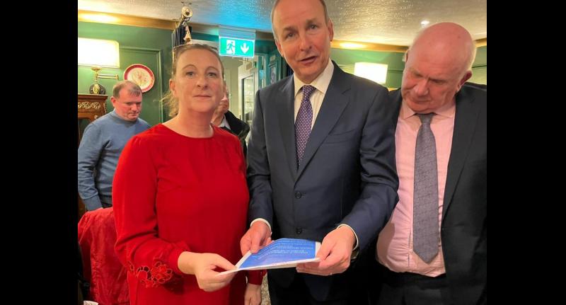 Taoiseach commits his support to Templemore community pool campaign