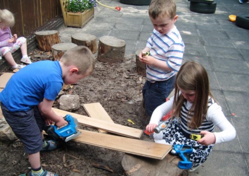 Learning how to build at Cahir Bears Daycare: Sitting in the background Cara Cummins, (from left) Rhys Summerhayes, Shane O'Mahony and  Avril Ahearne.