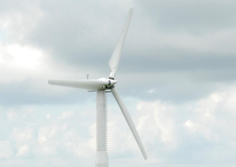 Council urged to delay resurfacing work until after wind turbines travel on Tipperary road