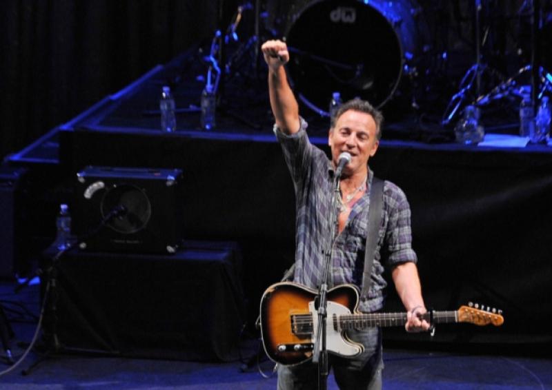 Local Tipperary town to welcome tribute act to popular musician
