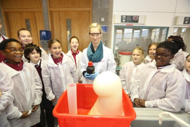  the University of Limericks Synthesis and Solid State Pharmaceutical Centre demonstrating forensic science techniques to students