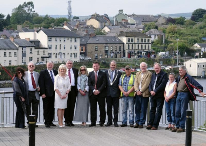 At the opening of the Ballina viewing platform, Trudy Ryan, Jim Watkins, Deputy Noel Coonan, Cllr Phyll Bugler, Junior Minister Tom Hayes, Carol Meskel, Minister for the Environment Alan Kelly; Cathaoirleach of Nenagh MDC Cllr Ger Darcy; Martin Monaghan, Jim Gallagher, George Hickey, Pascalene Cahalane, Benny OGrady