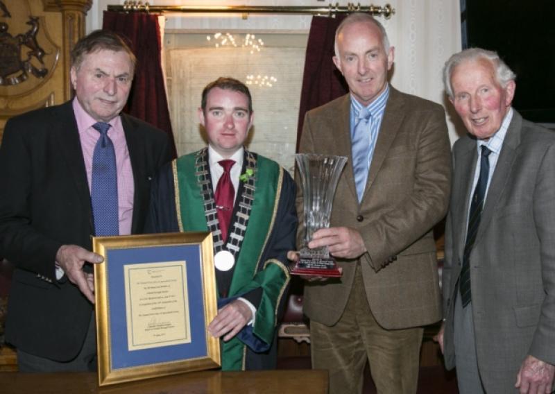 Mayor Martin Lonergan makes presentations to Clonmel Show officers Eddie O'Gorman,Tom Acheson and Dr Richard Quirke.
