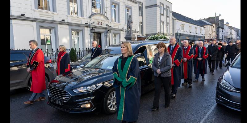 Moving tributes paid to a charismatic leader  as former Tipperray TD is laid to rest