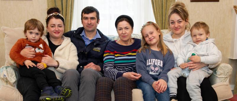 Tipperary extends hands across the border to assist Ukrainian family settle in Fethard