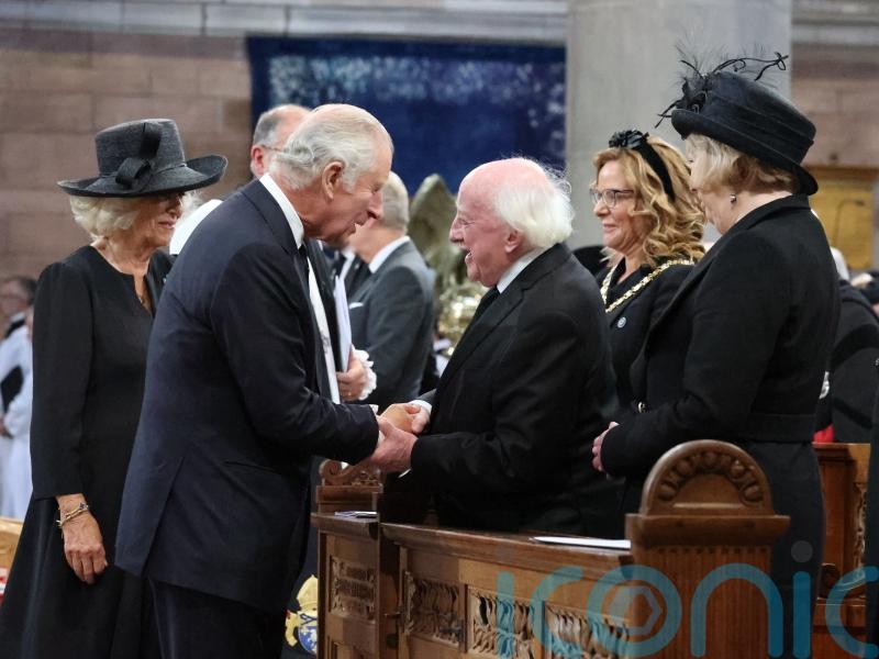 King and President signal intent on future Anglo Irish relations