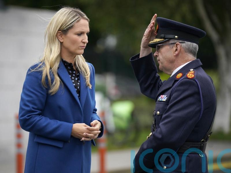 McEntee ‘will not direct’ gardai on when to work amid roster dispute