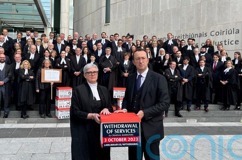 Taoiseach denies criminal justice system is collapsing as barristers strike