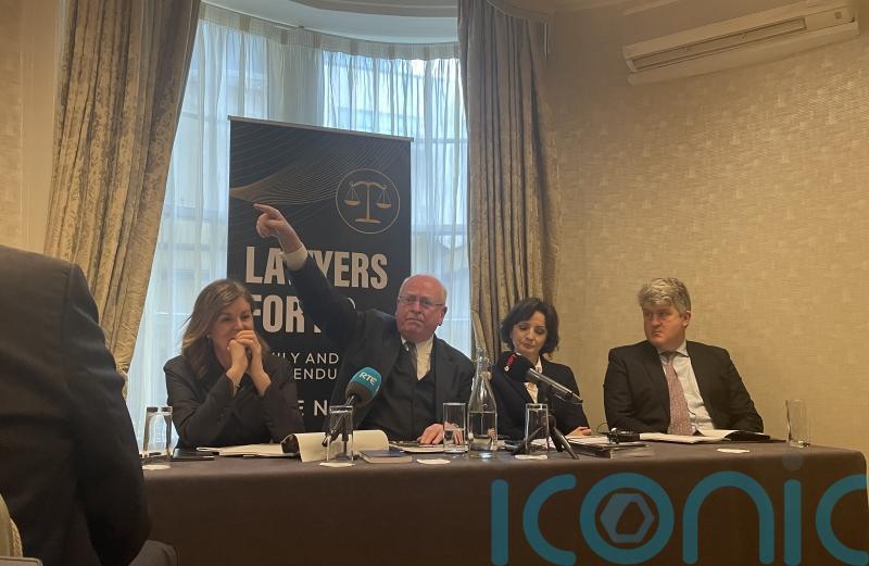 Lawyers for No group label referendum proposal as ‘unclear’ and ‘toothless’