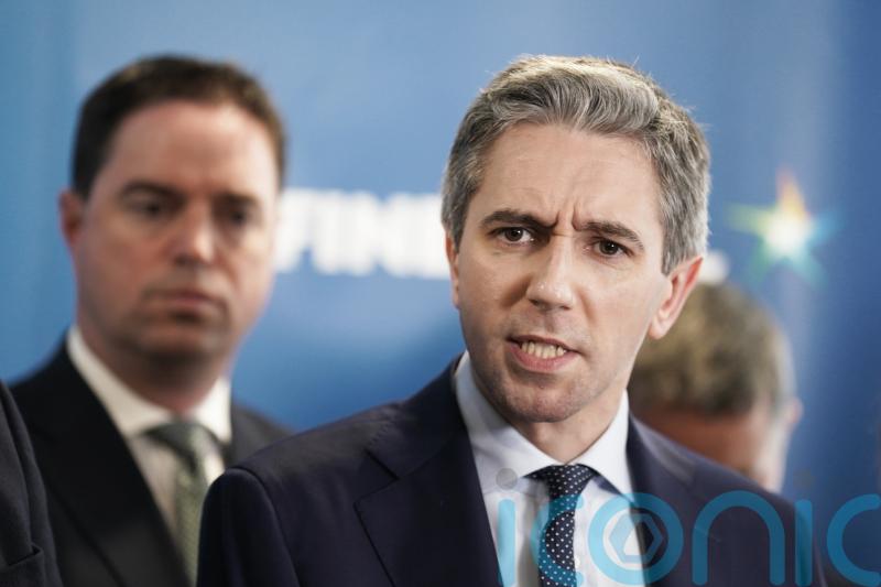 Simon Harris pledges to be ‘mature’ taoiseach as he seeks to renew his party
