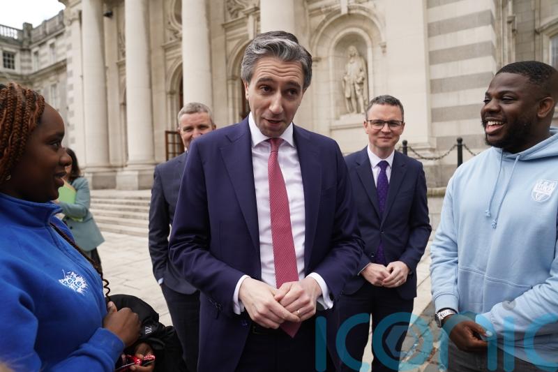 Simon Harris condemns ‘reprehensible behaviour’ at Co Wicklow asylum protest