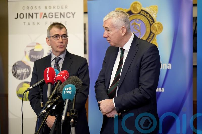 Garda deployed to Belfast amid concern over ‘abuse of Common Travel Area’