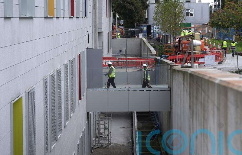State ‘robustly’ challenging Children’s Hospital claims, Tanaiste says