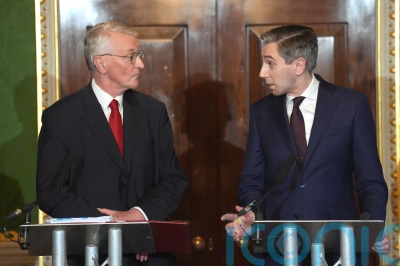 UK and Irish governments to publish framework on dealing with legacy of Troubles