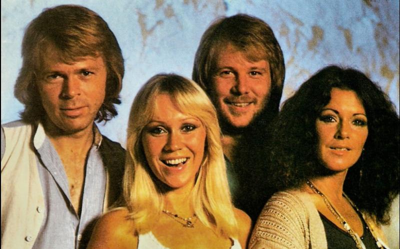 Enjoy an afternoon of ABBA songs at Christmas tribute concert in Clonmel 