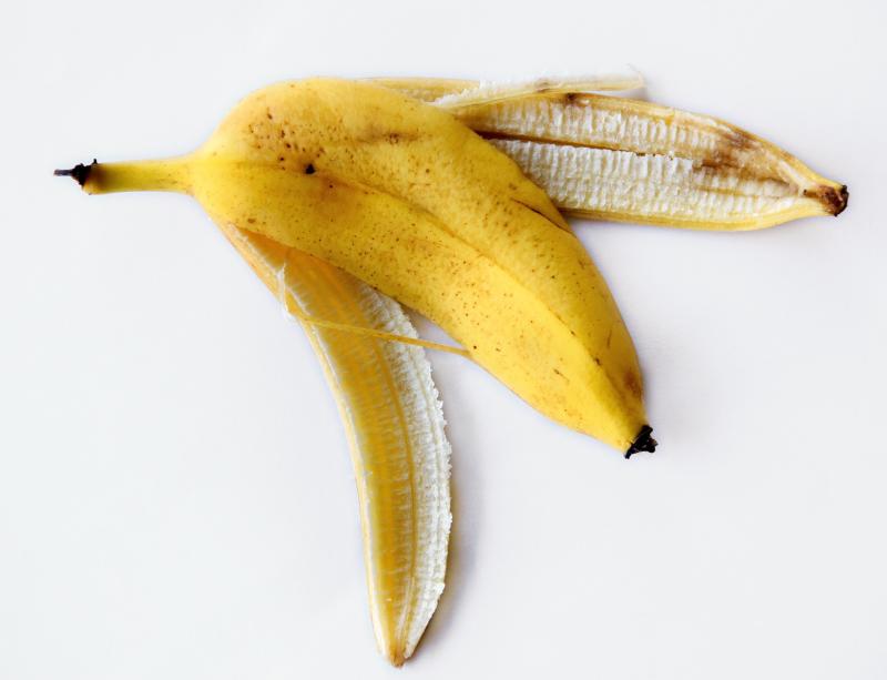 Not quite the banana skin as Cashel Town advance in Munster Junior Cup after thriller