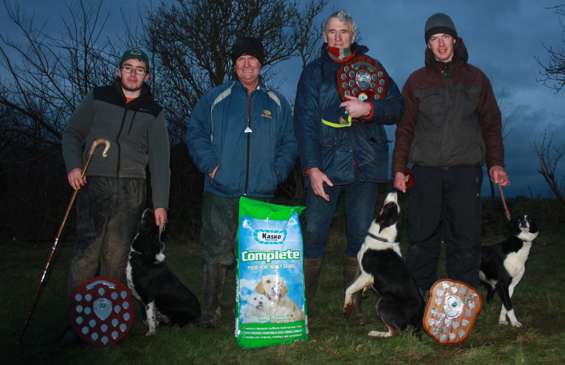 Conor Healy & Mol (Beginners Winner), Martin Walsh, Joe McMonagle & Jess (Senior Class) & Tom O’Sullivan & Tess (Junior Class)