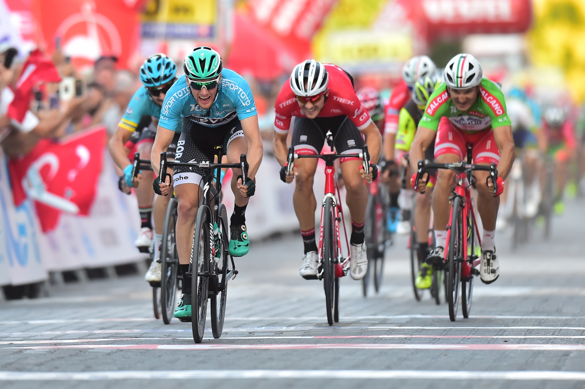Tour of turkey sam bennett stage 2
